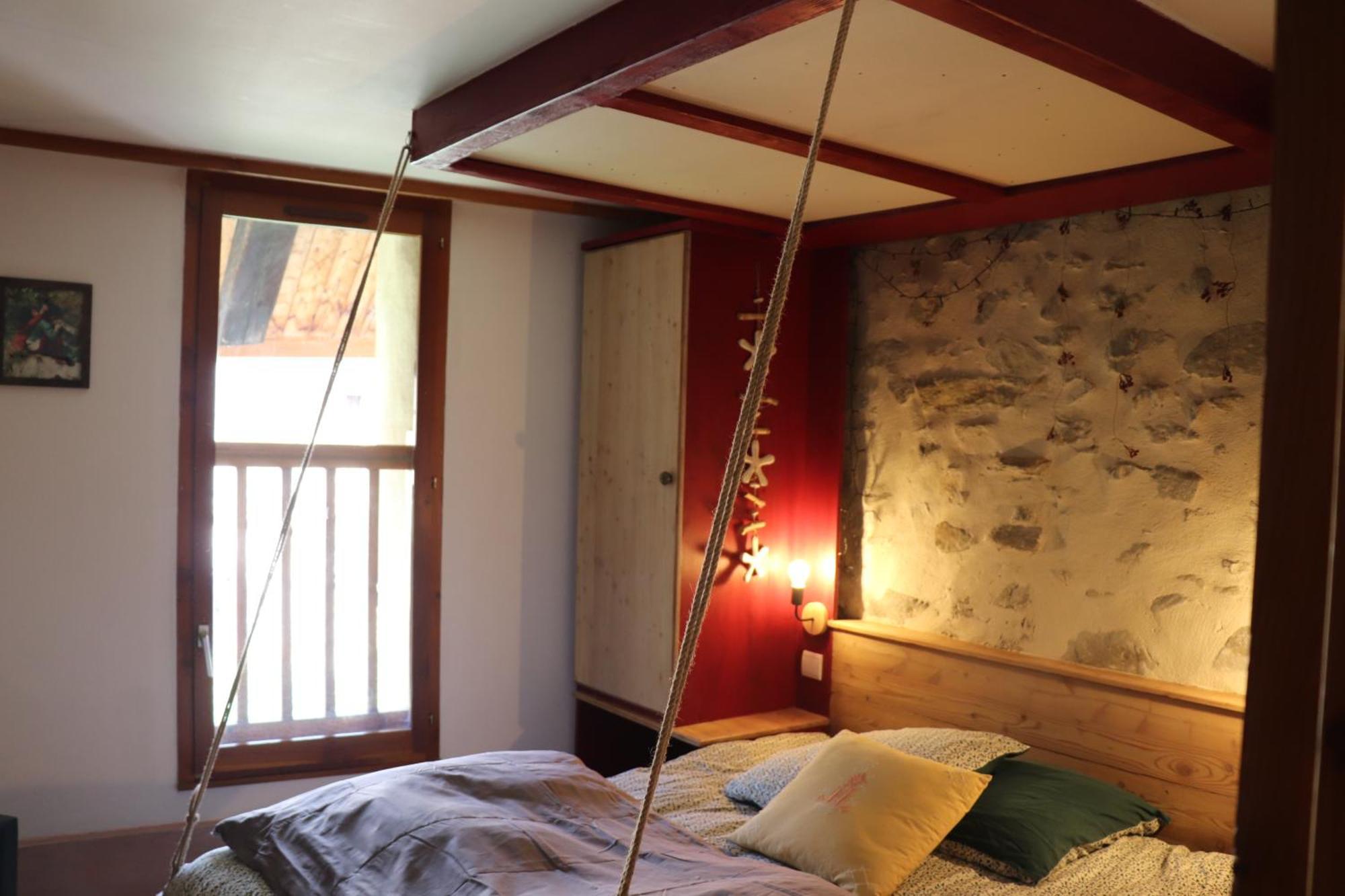 Appartement Dans Une Maison De Pays Briancon  Bagian luar foto