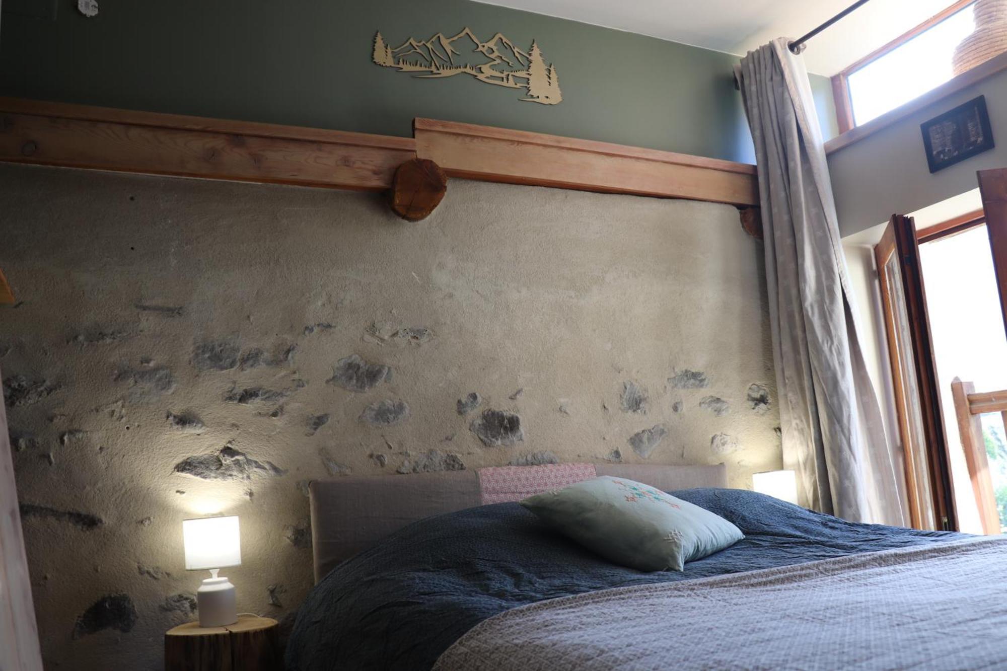 Appartement Dans Une Maison De Pays Briancon  Bagian luar foto