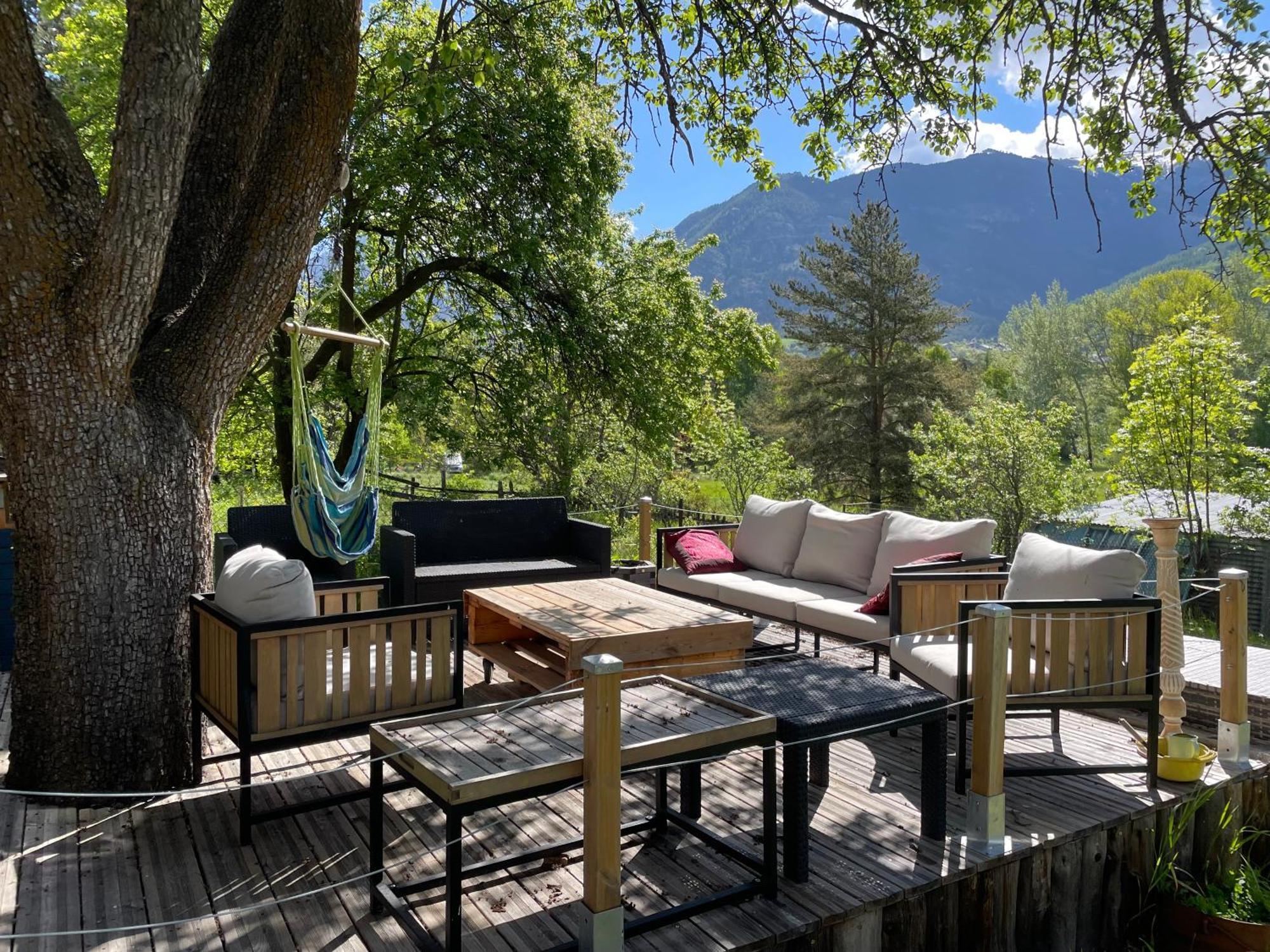Appartement Dans Une Maison De Pays Briancon  Bagian luar foto